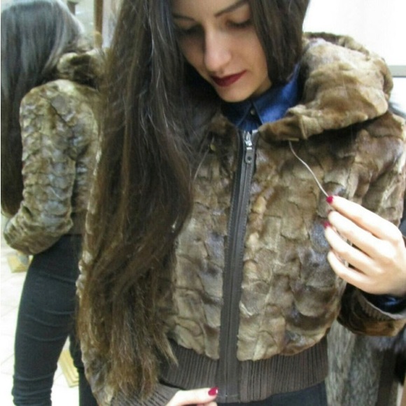 MINK sheared mink crop jacket made in Greece and features Large Hood - Picture 6 of 7
